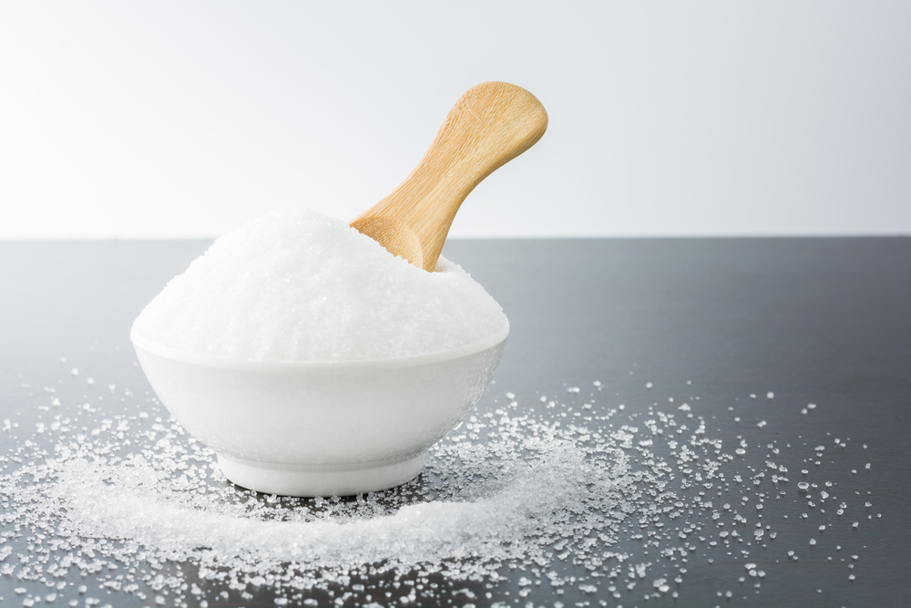 Conheça os tipos de açúcar e suas diferenças: açúcar refinado
